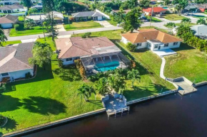 Bright Cape Coral Home Canal Access On-Site!